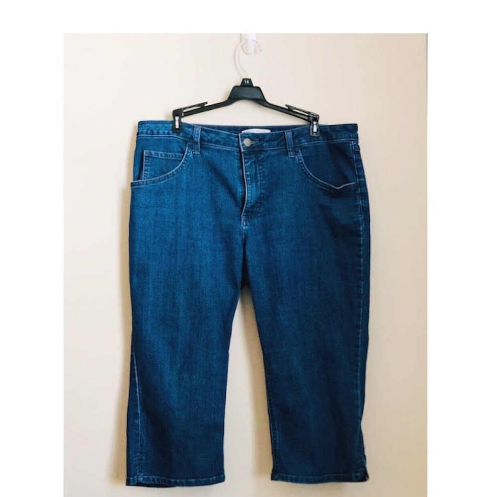 Lee Riders Mid Rise Capri Jeans